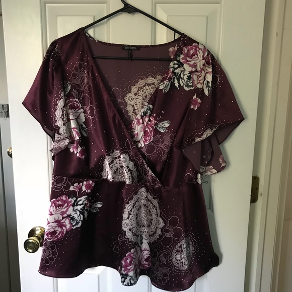 Daisy Fuentes Other - Colorful top